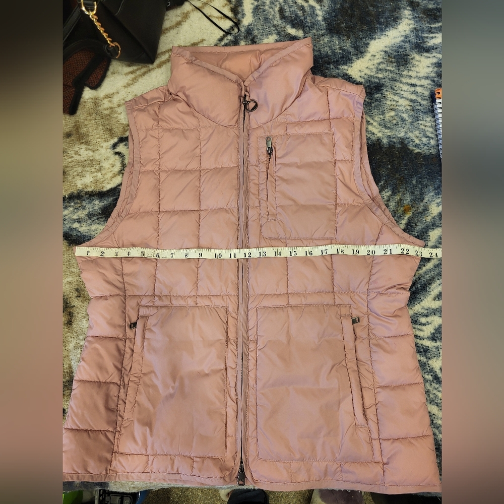 Lole Women's Blush Quilted Vest